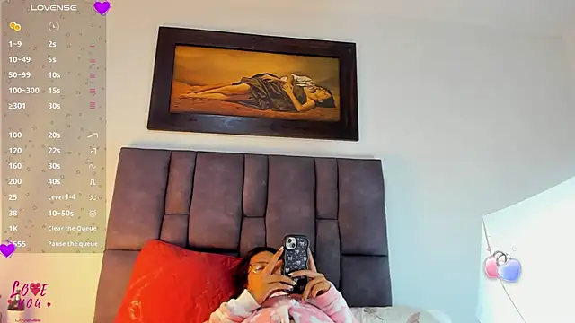 Vahiolet smith online show from February 26, 3:05 am