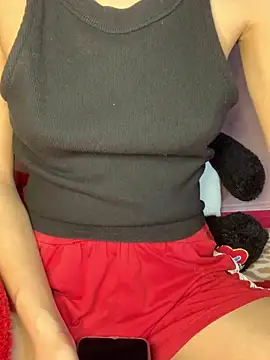 Asianmombigasss online show from January 18, 6:39 am