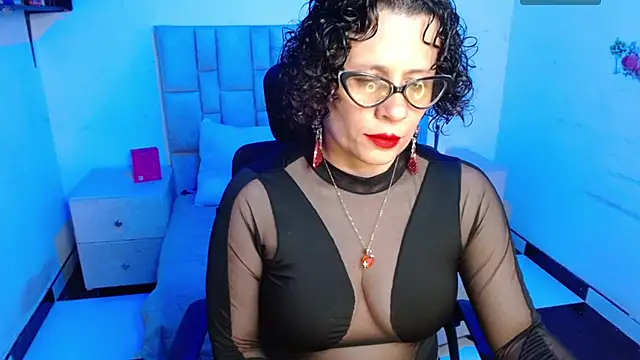 Daneshka naughty online show from October 2, 12:39 am