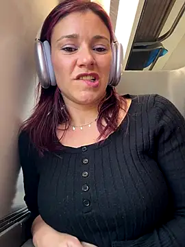 Snapshot of Babyfantasy83 chatting on October 12, 11:53 am Babyfantasy83 online show from October 12, 11:53 am