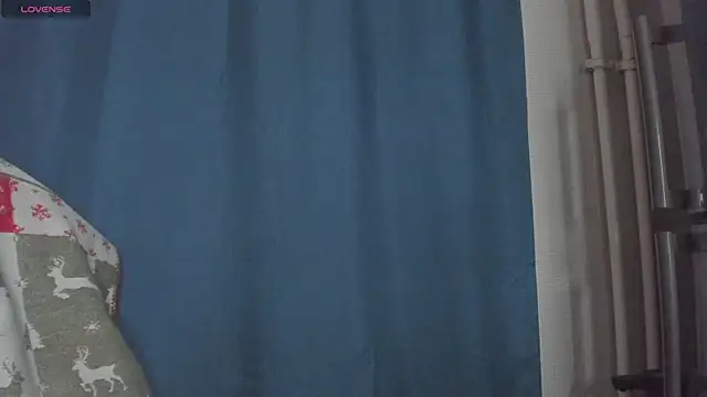 Snapshot of art_Jane chatting on January 7, 3:24 am art Jane online show from January 7, 3:24 am