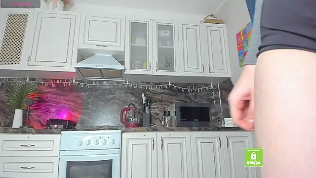 Snapshot of art_Jane chatting on February 18, 11:08 pm art Jane online show from February 18, 11:08 pm