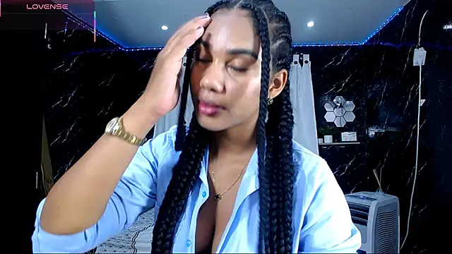 Hillary queen online show from October 19, 1:01 pm