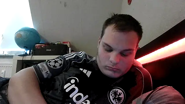 Nicolasjlhkjzl online show from May 1, 9:47 am
