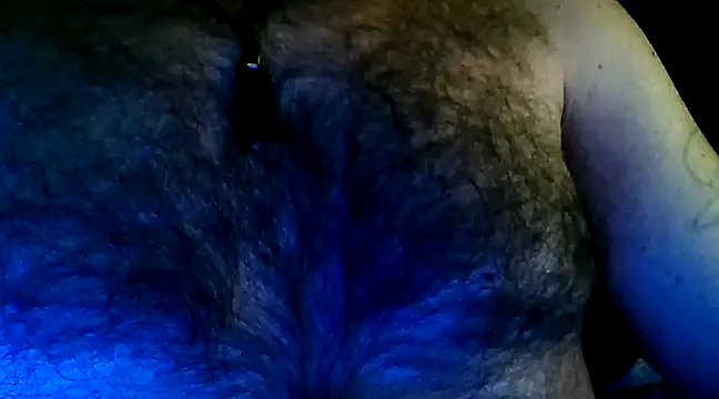 Snapshot of titanzitte chatting on December 30, 1:26 am titanzitte online show from December 30, 1:26 am