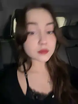 Snapshot of Peachy_Dream chatting on February 6, 10:00 pm Peachy Dream online show from February 6, 10:00 pm