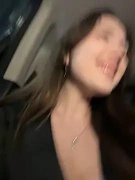 Snapshot of Peachy_Dream chatting on February 20, 8:47 pm Peachy Dream online show from February 20, 8:47 pm