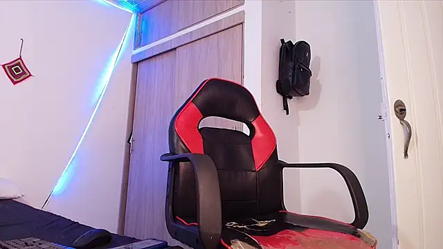 Jacksonking27 online show from February 6, 10:10 pm