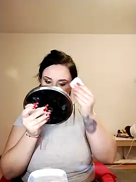 Snapshot of AdelinaJude chatting on March 9, 7:59 pm AdelinaJude online show from March 9, 7:59 pm