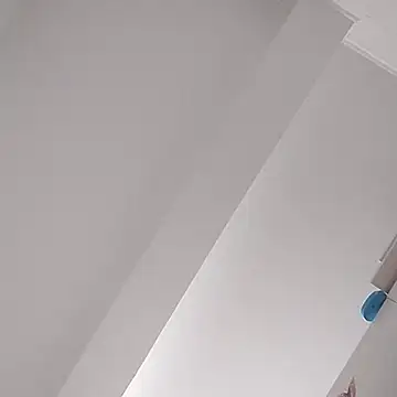 Snapshot of AdelinaJude chatting on October 19, 6:19 pm AdelinaJude online show from October 19, 6:19 pm