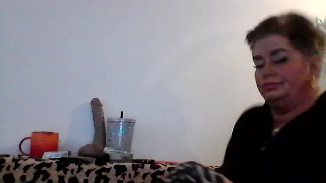 Snapshot of hotsierra4u chatting on February 9, 11:47 am hotsierra4u online show from February 9, 11:47 am