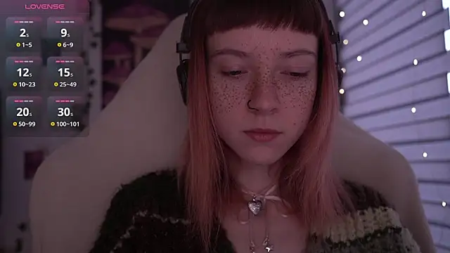 juliapie online show from February 9, 6:22 am