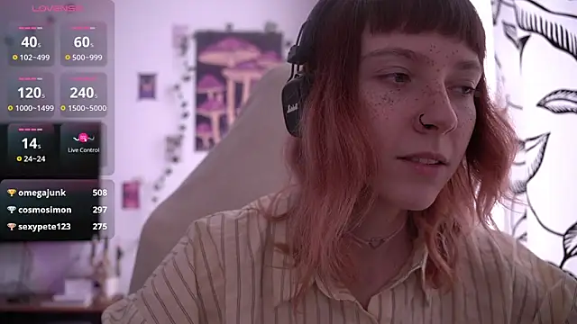 juliapie online show from March 7, 8:34 am