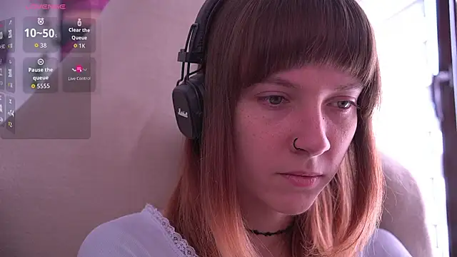 juliapie online show from September 27, 7:35 am