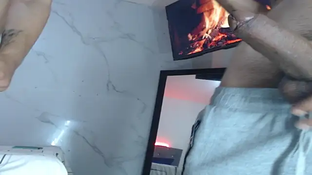 Snapshot of Arturo_volcan chatting on December 11, 11:10 pm Arturo volcan online show from December 11, 11:10 pm