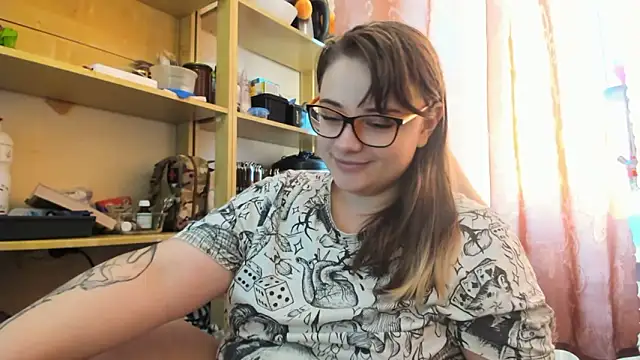 Seductive She Wolf online show from March 6, 2:57 pm