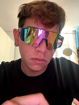 calleaaaa online show from October 24, 9:17 am