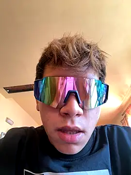 calleaaaa online show from November 10, 10:03 am