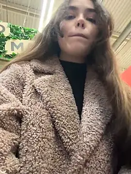 Snapshot of pantyless chatting on January 18, 11:22 pm pantyless online show from January 18, 11:22 pm