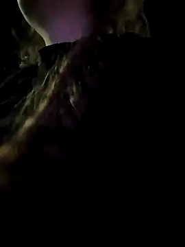 Snapshot of pantyless chatting on October 4, 7:23 pm pantyless online show from October 4, 7:23 pm