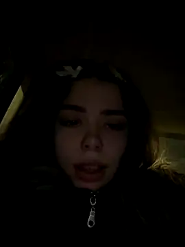 Snapshot of pantyless chatting on November 23, 1:16 am pantyless online show from November 23, 1:16 am