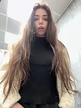 Snapshot of pantyless chatting on February 1, 10:19 pm pantyless online show from February 1, 10:19 pm