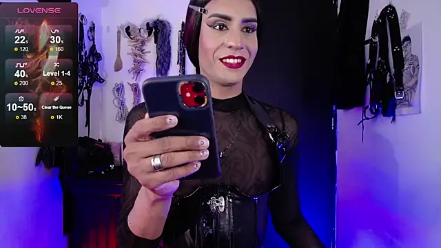 akinoro  online show from December 15, 6:59 pm