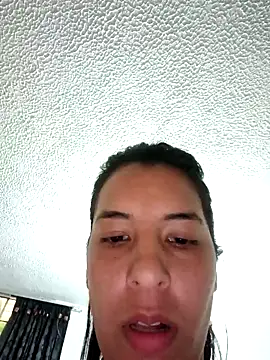 Snapshot of Bonny_Klote chatting on December 2, 5:52 pm Bonny Klote online show from December 2, 5:52 pm