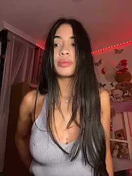 Snapshot of lina_pink chatting on December 18, 3:15 am lina pink online show from December 18, 3:15 am