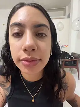 Snapshot of Heratemporal chatting on April 18, 2:32 pm Heratemporal online show from April 18, 2:32 pm