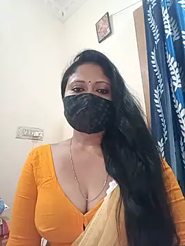 Snapshot of Anjali_88 chatting on August 8, 9:44 am Anjali 88 online show from August 8, 9:44 am