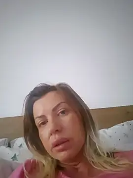 MiaDoll69 online show from February 17, 10:12 am