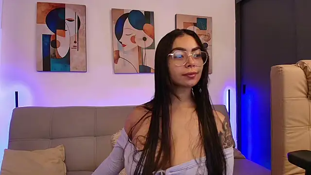 Snapshot of miaa_saenz1 chatting on April 27, 4:10 am miaa saenz1 online show from April 27, 4:10 am