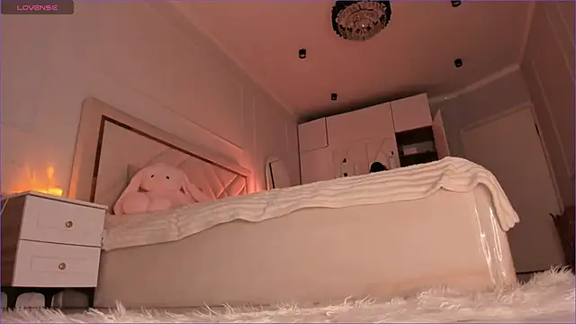 Snapshot of stellagracee chatting on November 5, 3:34 pm stellagracee online show from November 5, 3:34 pm