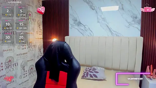 CAMILAGRAY online show from February 16, 12:12 pm