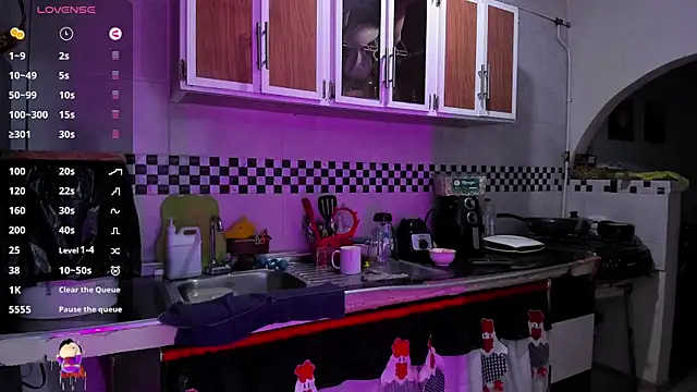 Snapshot of Sharon_hils chatting on January 9, 11:56 pm Sharon hils online show from January 9, 11:56 pm