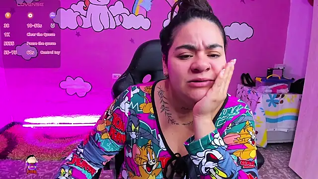 Sharon hils online show from February 13, 1:07 pm