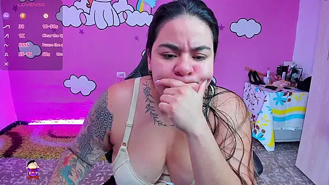 Sharon hils online show from February 16, 5:53 pm