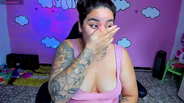 Sharon hils online show from April 16, 1:12 pm