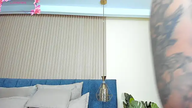 Snapshot of kathecute__ chatting on May 19, 1:44 am kathecute online show from May 19, 1:44 am