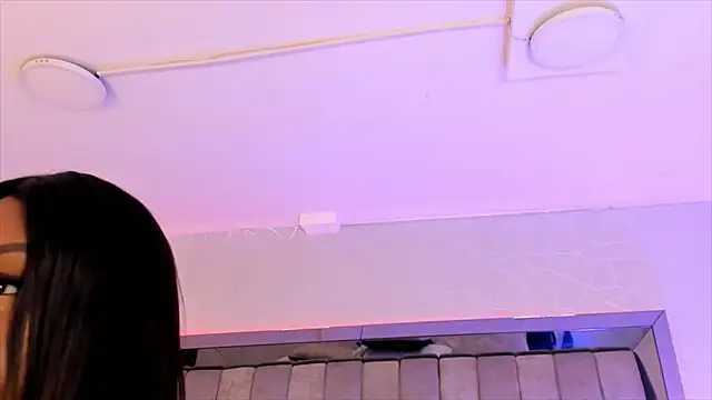 ChaynnaCooper online show from January 28, 12:00 pm