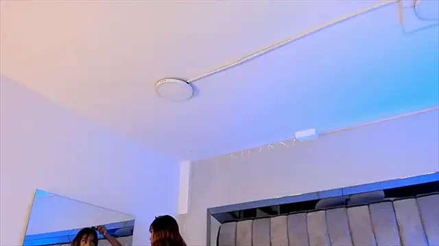 ChaynnaCooper online show from March 1, 12:01 pm