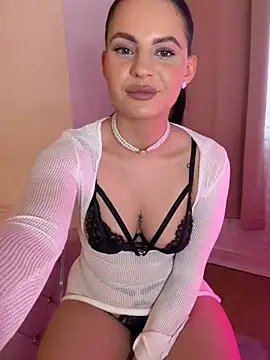 Snapshot of Lexy669 chatting on July 4, 9:59 am Lexy669 online show from July 4, 9:59 am