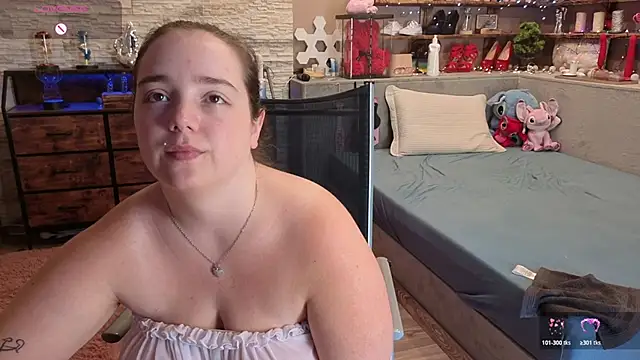 Snapshot of Kimberly-Caprice chatting on June 21, 7:00 am Kimberly-Caprice online show from June 21, 7:00 am
