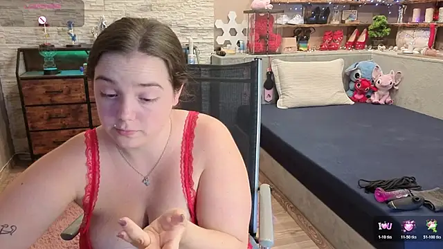 Snapshot of Kimberly-Caprice chatting on June 27, 2:23 pm Kimberly-Caprice online show from June 27, 2:23 pm