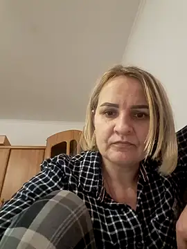 Malichkaanna30 online show from December 24, 8:44 am