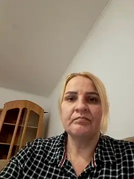 Malichkaanna30 online show from March 14, 5:35 pm