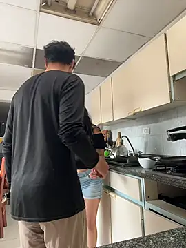 Afroditapoloo online show from April 24, 3:36 pm