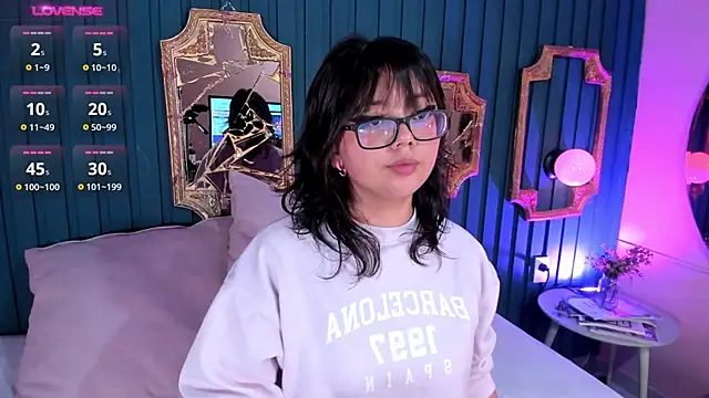 missy taylor  online show from February 25, 2:33 pm