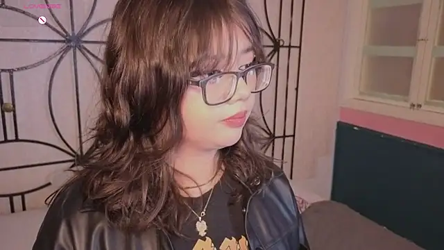 missy taylor  online show from October 19, 12:50 pm